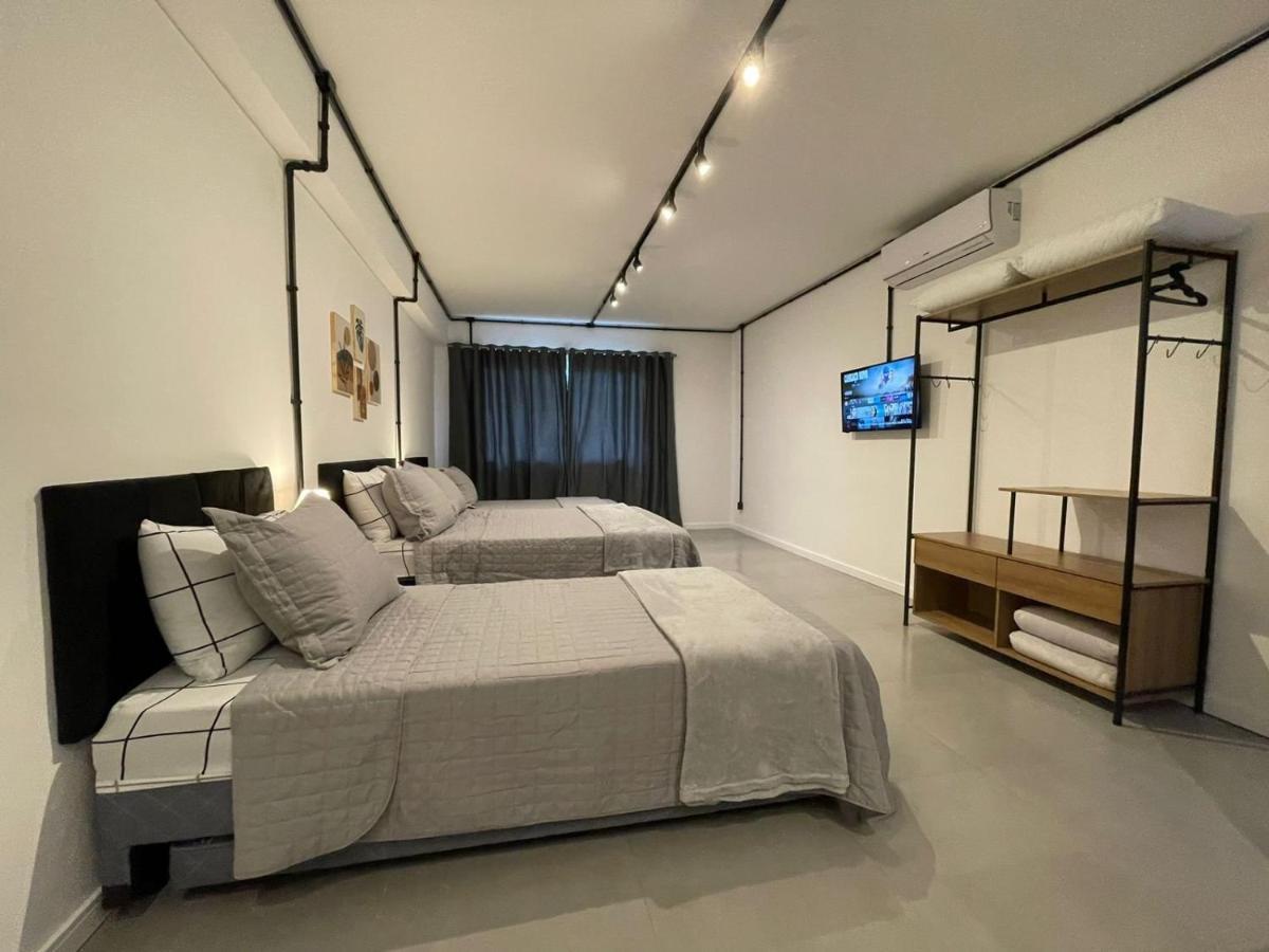 בלומנאו Villa Bilac 06 - Amplo Studio Proximo A Vila Germanica מראה חיצוני תמונה